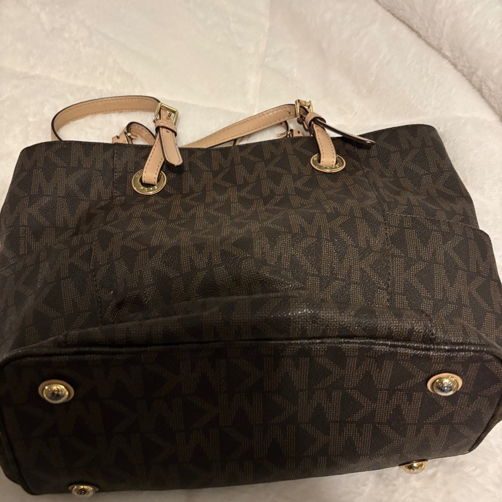 Micheal Kors